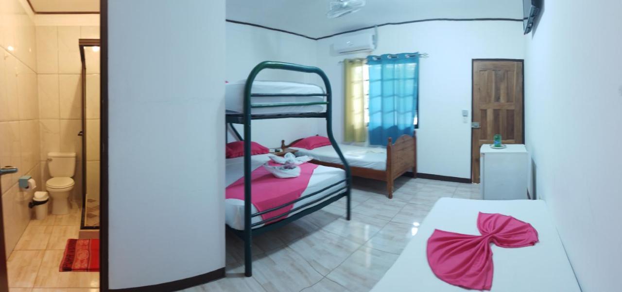 Cabinas Smith Cahuita Exterior foto