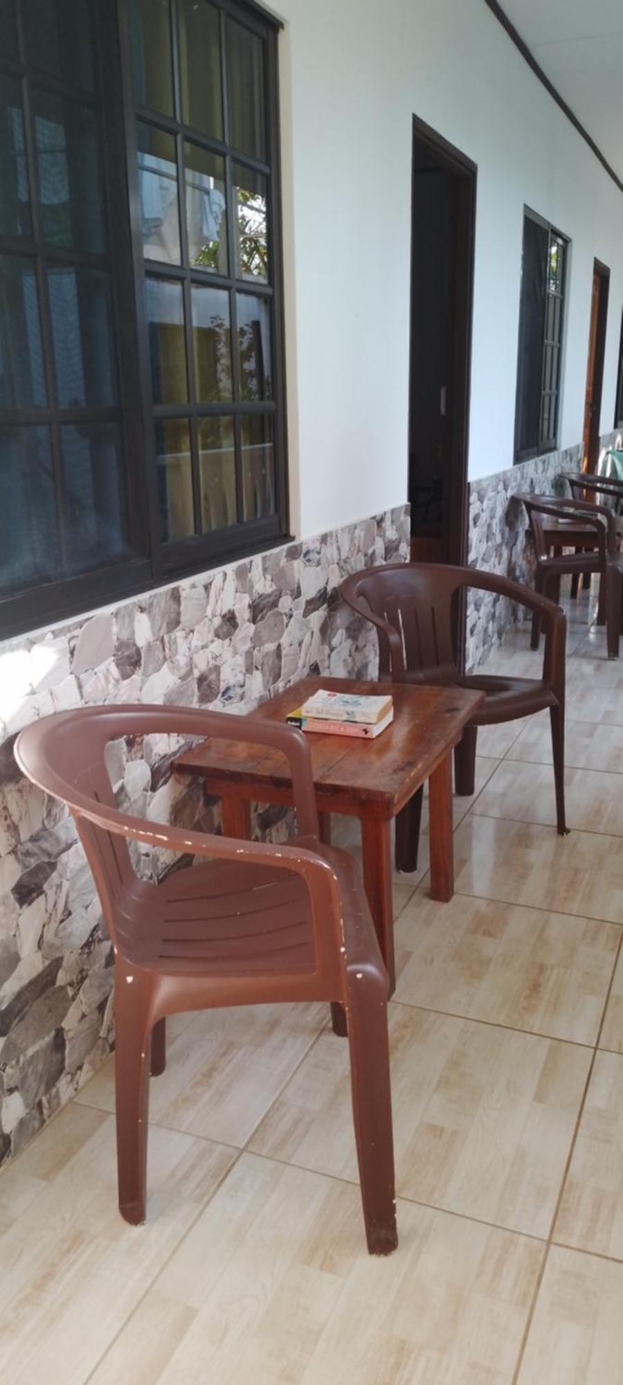 Cabinas Smith Cahuita Exterior foto